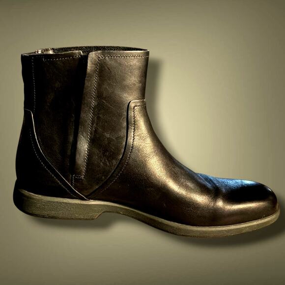 Men\'s Size 9 COLE HAAN Men\'s Premium Black Leather Zip Up Chelsea Boots EUC main image 4